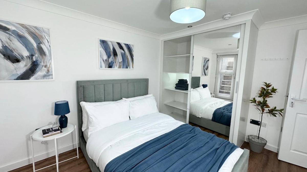 Apartamento Cosy 2 Bedroom Modern Londres