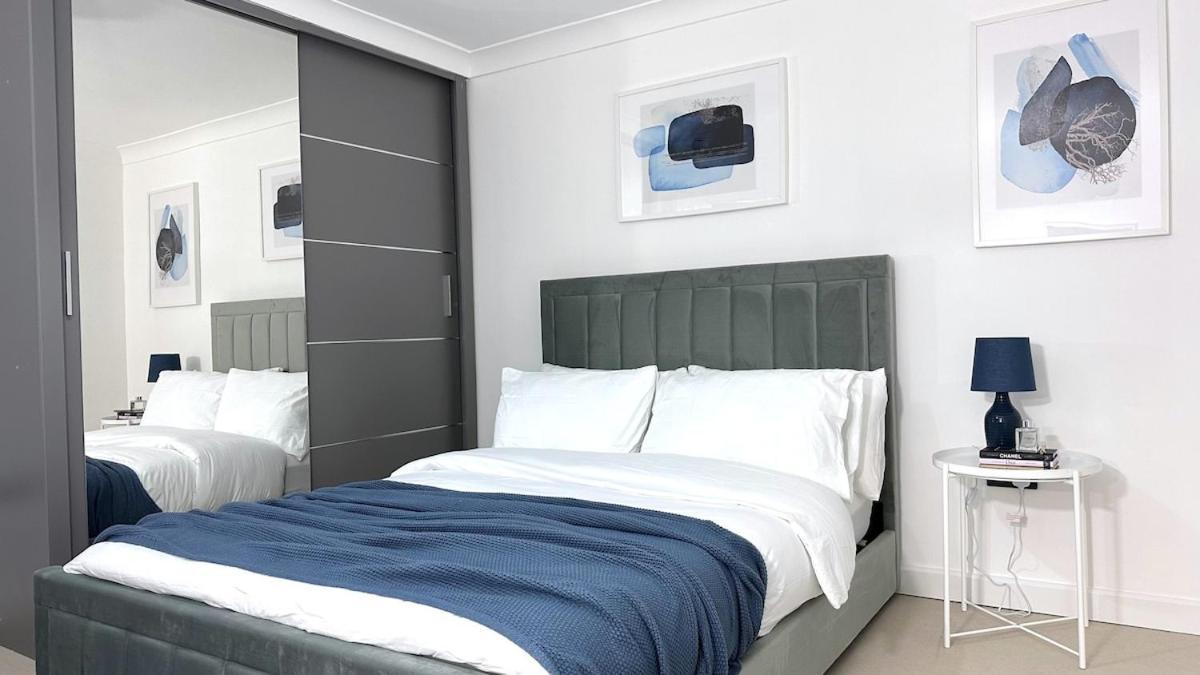 Cosy 2 Bedroom Modern *