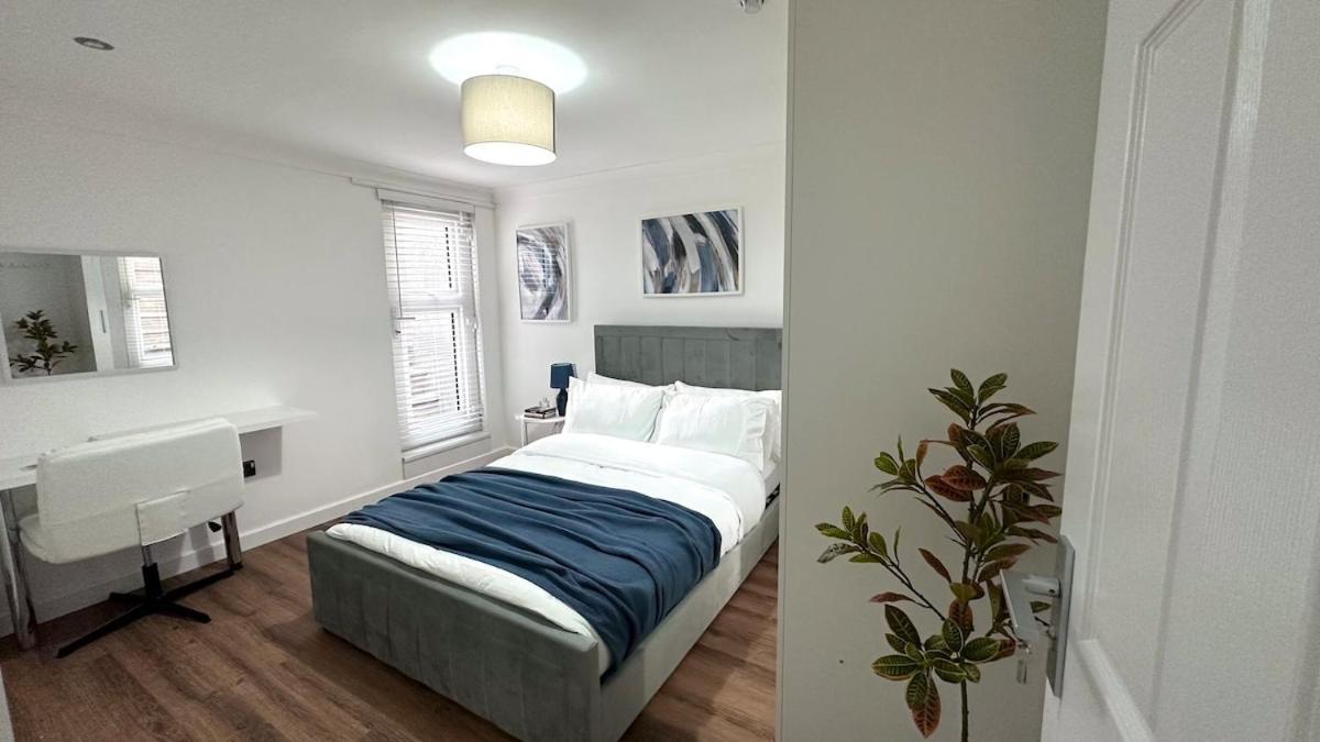 Cosy 2 Bedroom Modern Apartamento